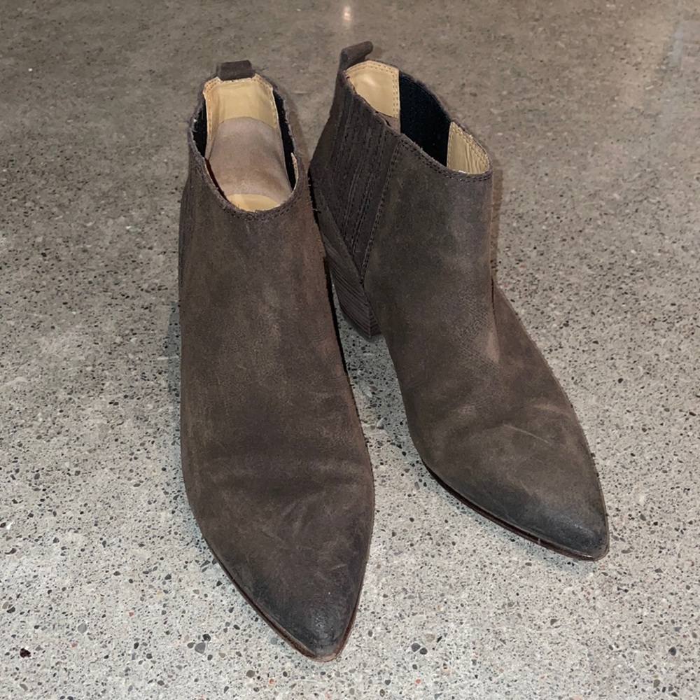 Belle by Sigerson Morrison brown suede, western ankle boot